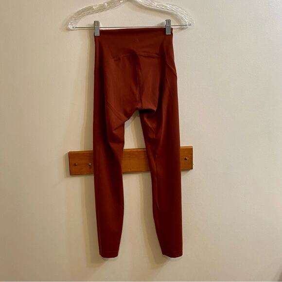 Lululemon InStill High-Rise Tight 25" Mulled Wine Leggings Women’s Sz 2 Workout - Picture 1 of 13